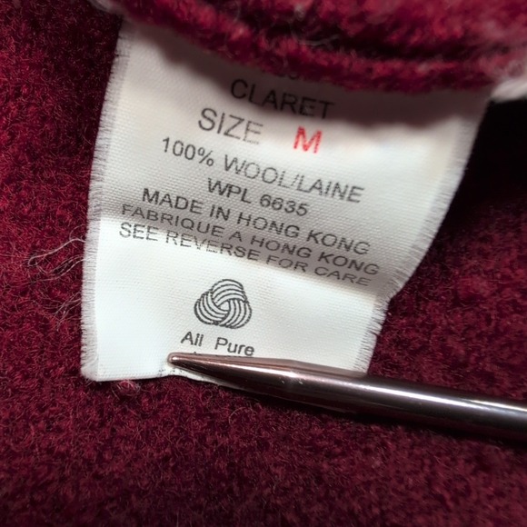 Vintage Woolrich Sweater Womens M Wool Cardigan Comfort Cozy Preppy Button Up - Picture 7 of 9